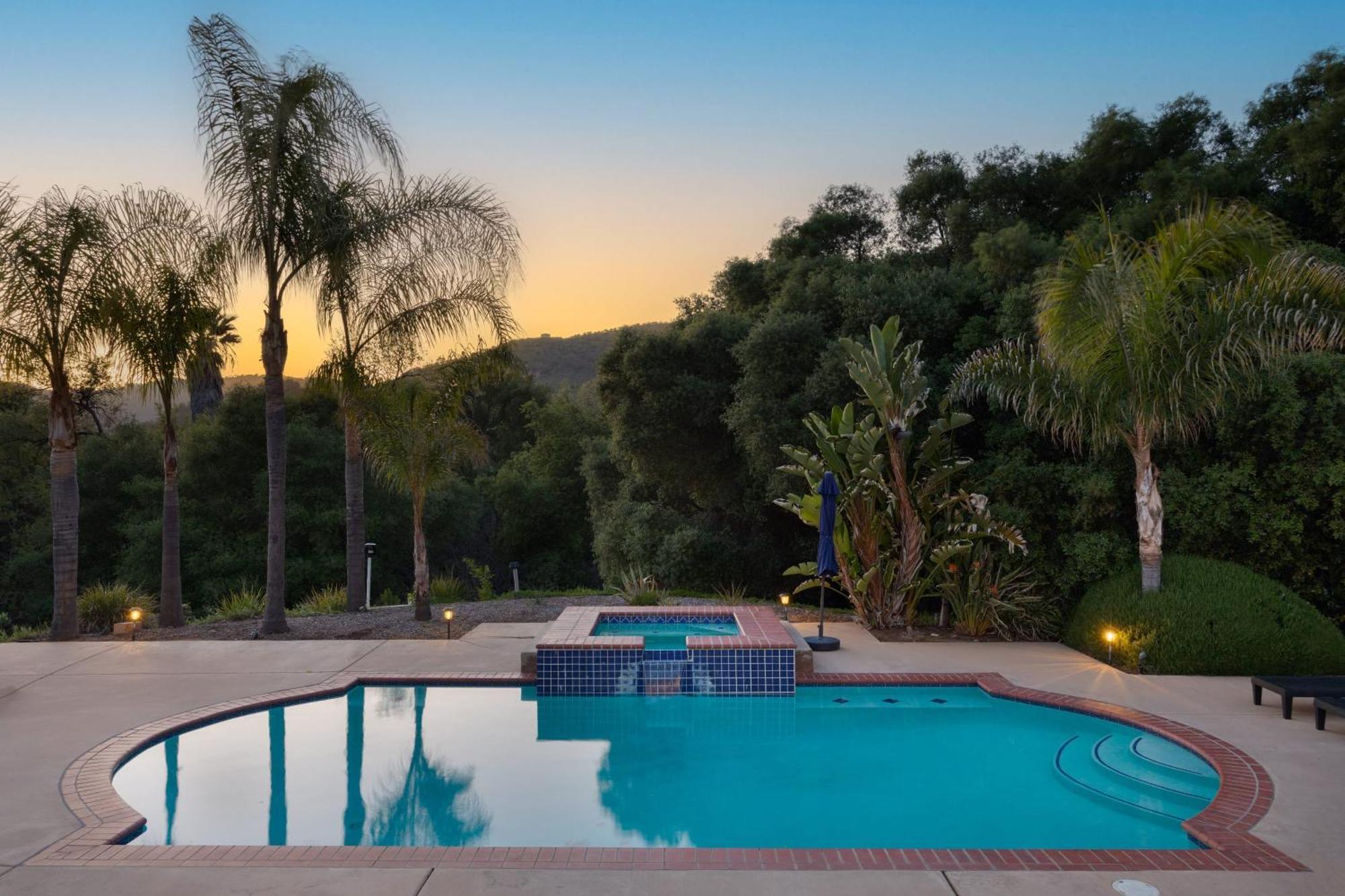 Grapevine By Avantstay Secluded 5Br Villa 4 Acres Of Vineyards Avo Groves Temecula Extérieur photo